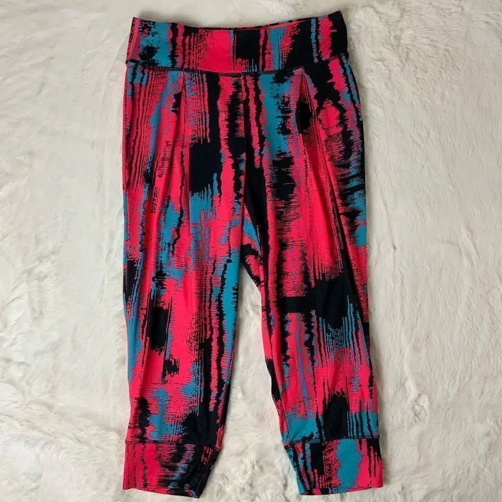 Fabletics crop high rise leggings